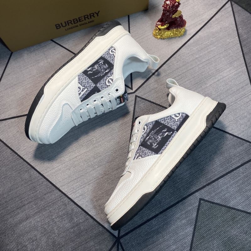 Burberry Low Shoes